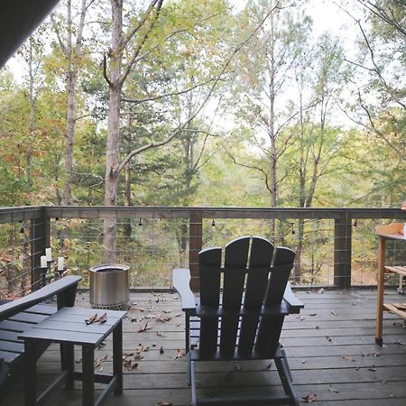 Bohamia - Cozy A-Frame Glamp On 268 Acre Forest Retreat แทลลาดีกา ภายนอก รูปภาพ